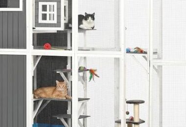 PawHut Wooden Catio Outdoor Cat Enclosure with