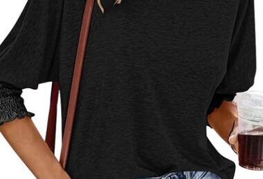 WNEEDU Womens Summer Tops Casual Crew Neck