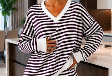 Women’s Striped 2 Piece Lounge Set