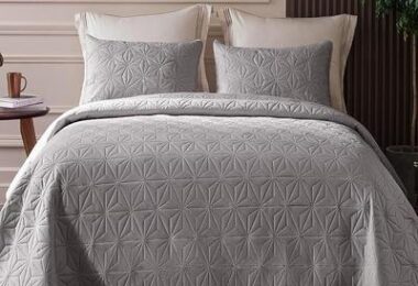 Whale Flotilla Soft King Quilt Bedding Set