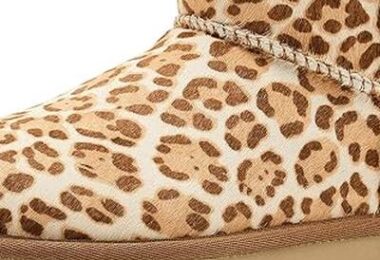 UGG womens Classic Ultra Mini Plains Fashion